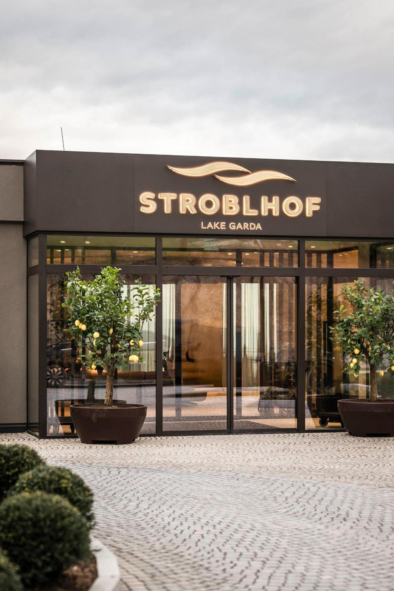 Stroblhof Lake Garda Active Family Spa Resort Gargnano Esterno foto