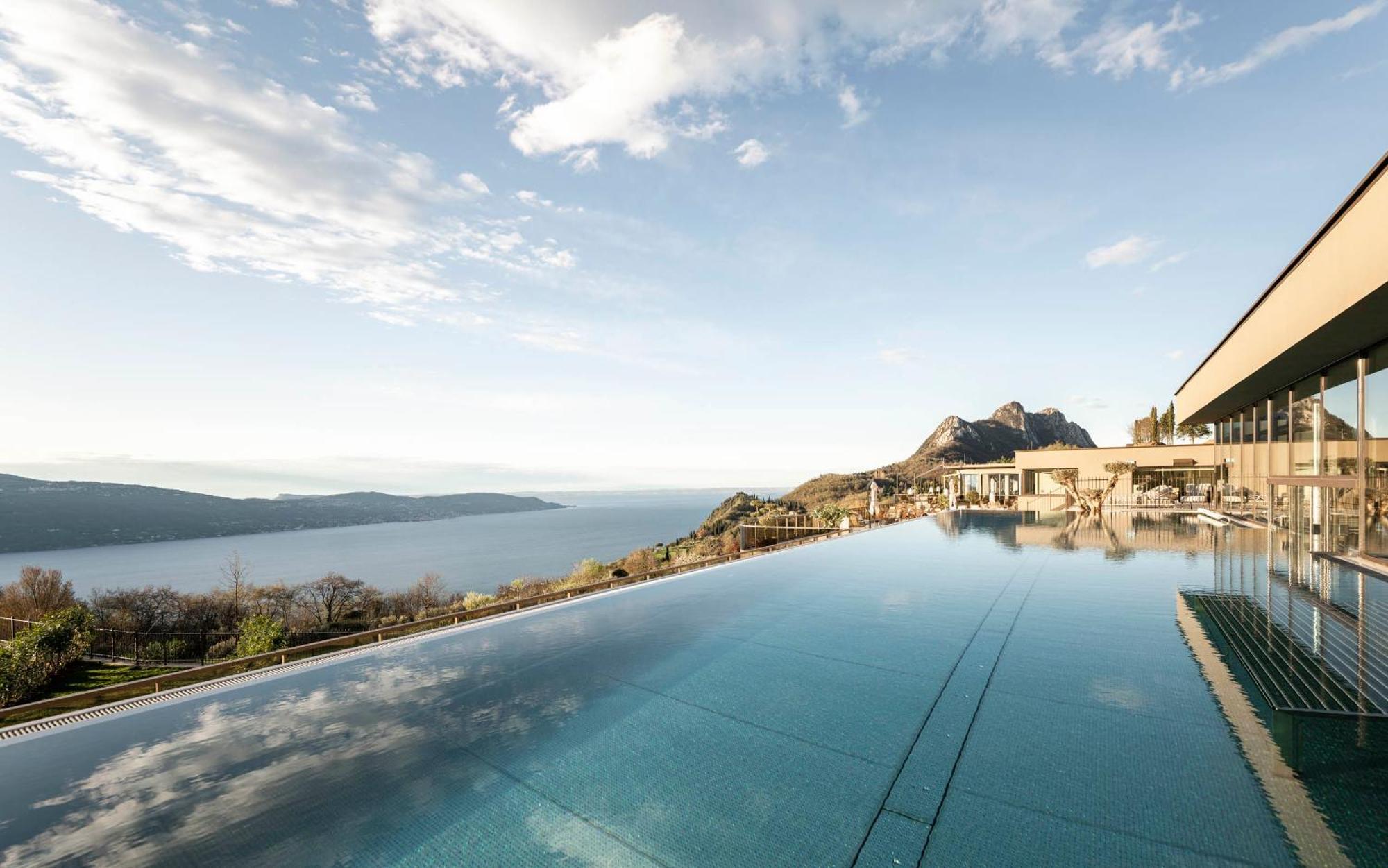 Stroblhof Lake Garda Active Family Spa Resort Gargnano Esterno foto